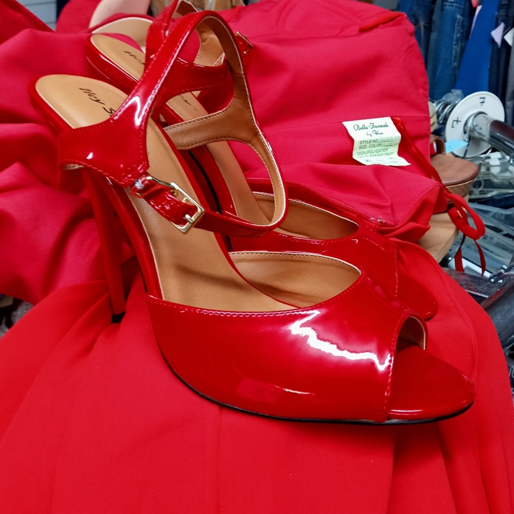 NEW RED FORMAL SHOES